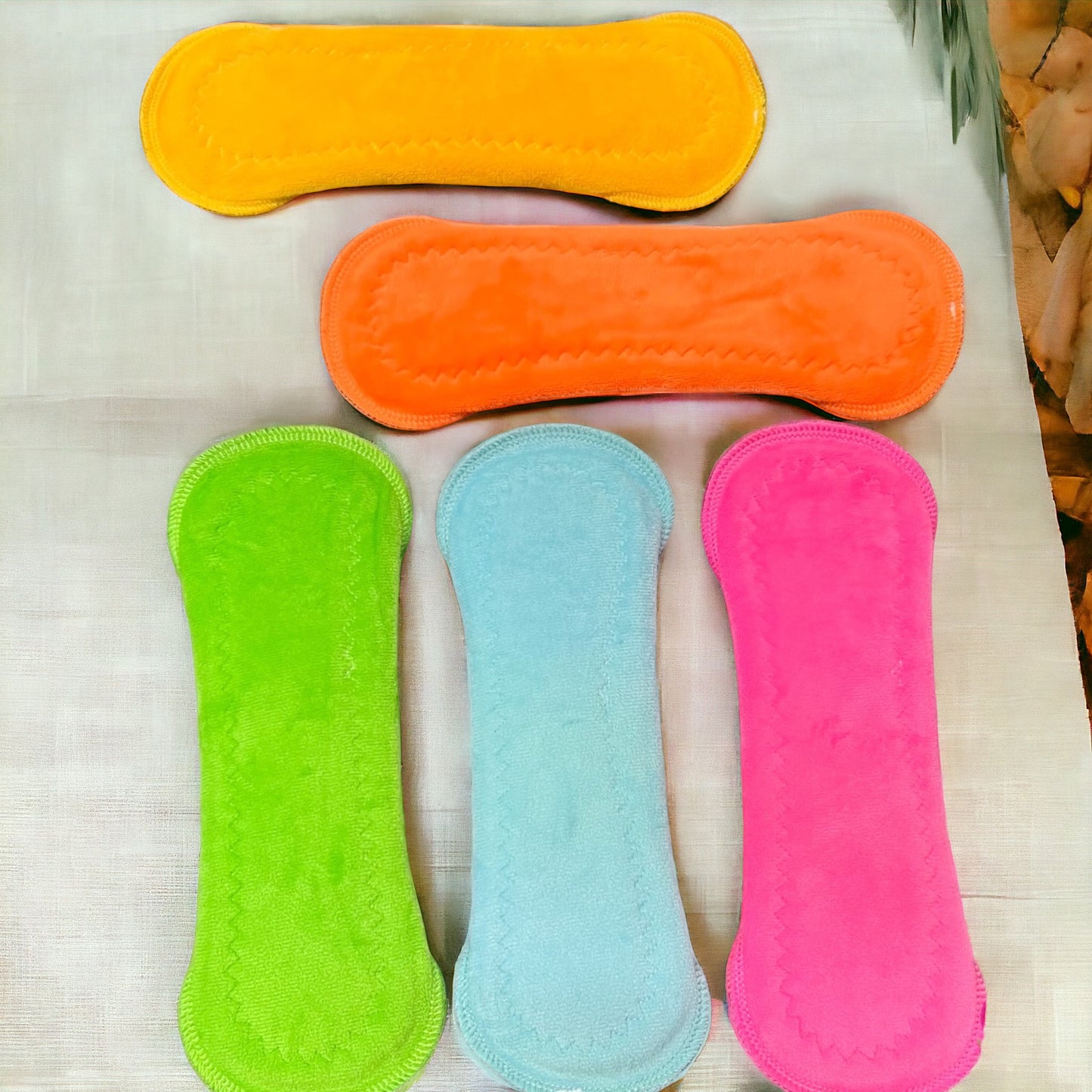 Paquete 5 toallas flujo regular 26cms citrus minky