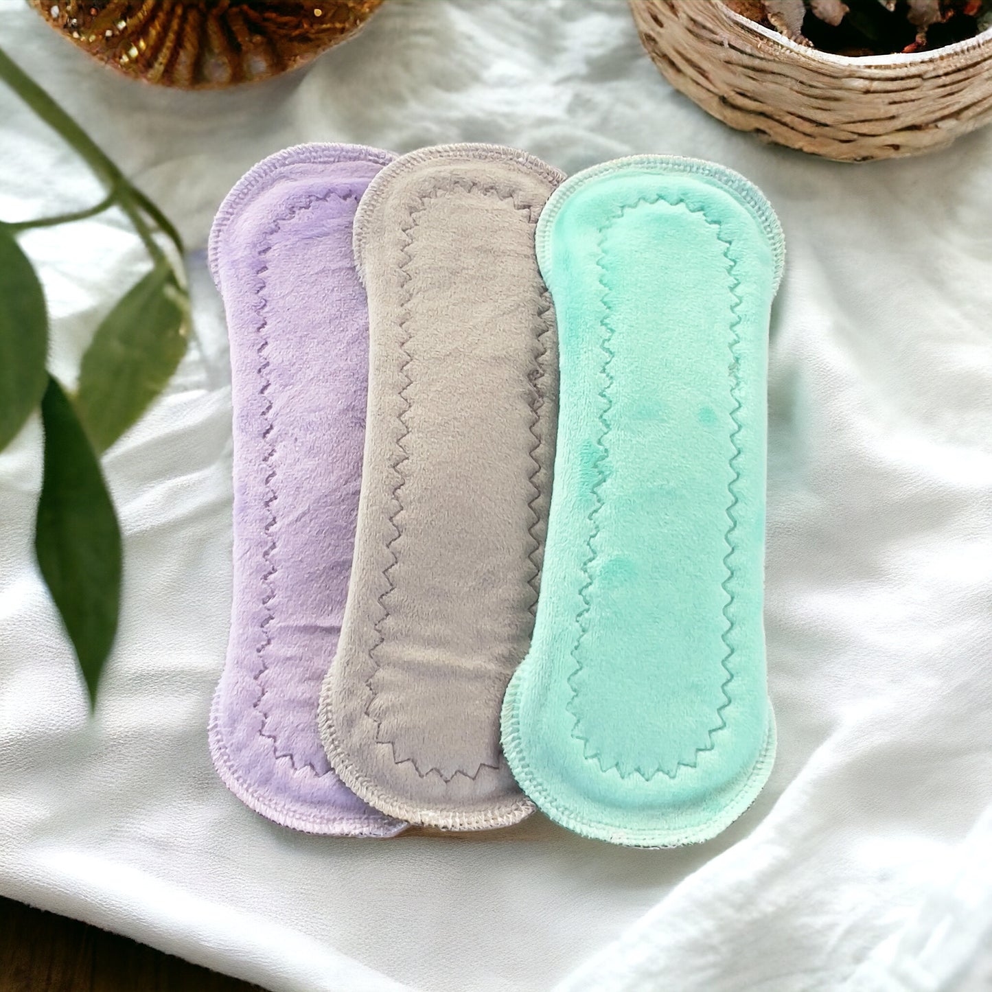 Trío flujo regular 26cms jacaranda minky