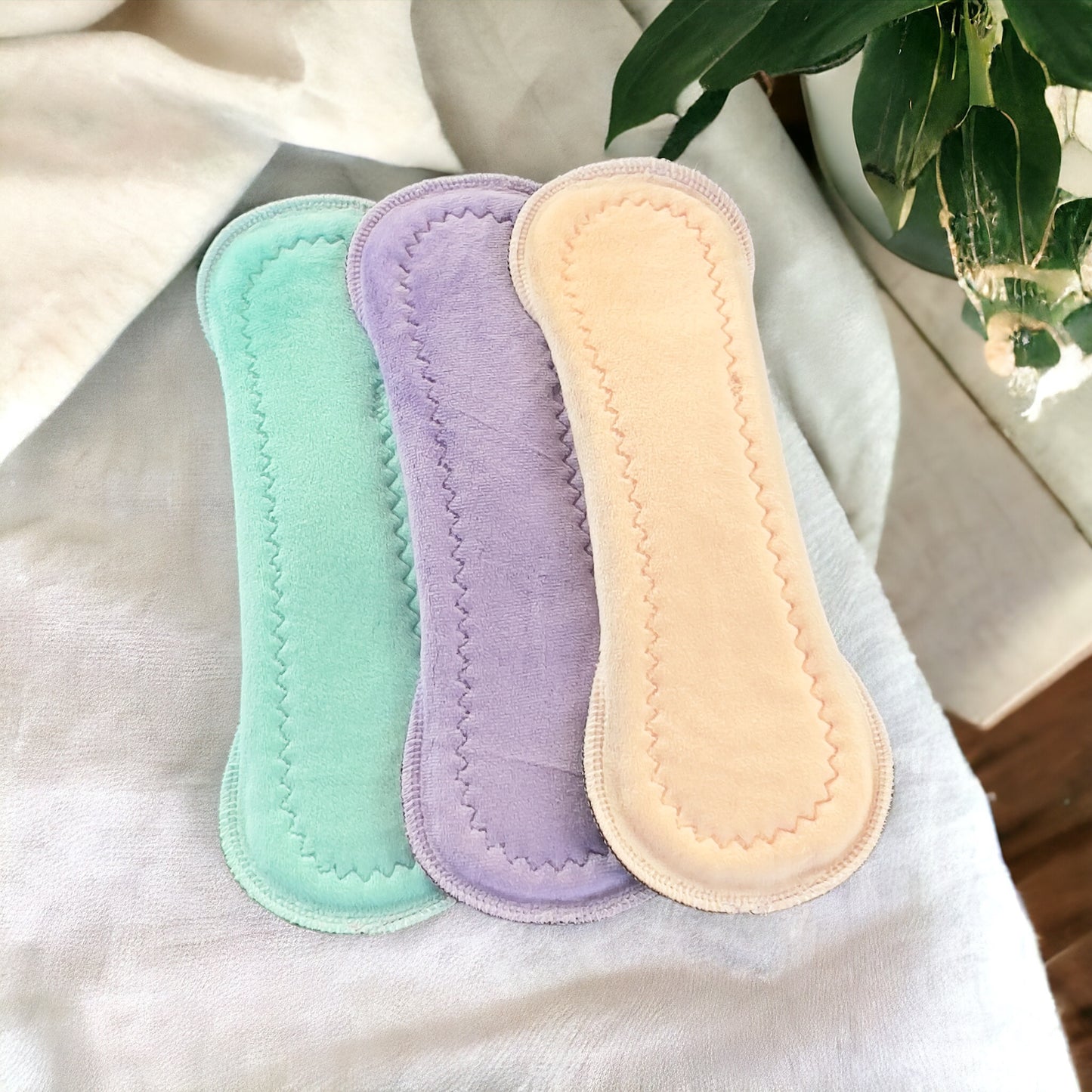 Trío flujo regular 26cms pastel minky