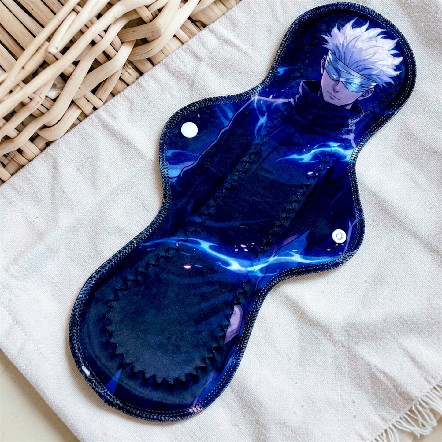 Nocturna Gojo 36 cms