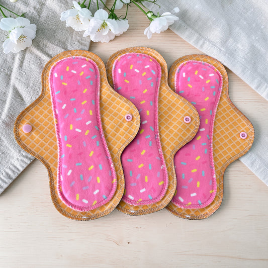 Pack 3 toallas flujo regular helado 26 cms