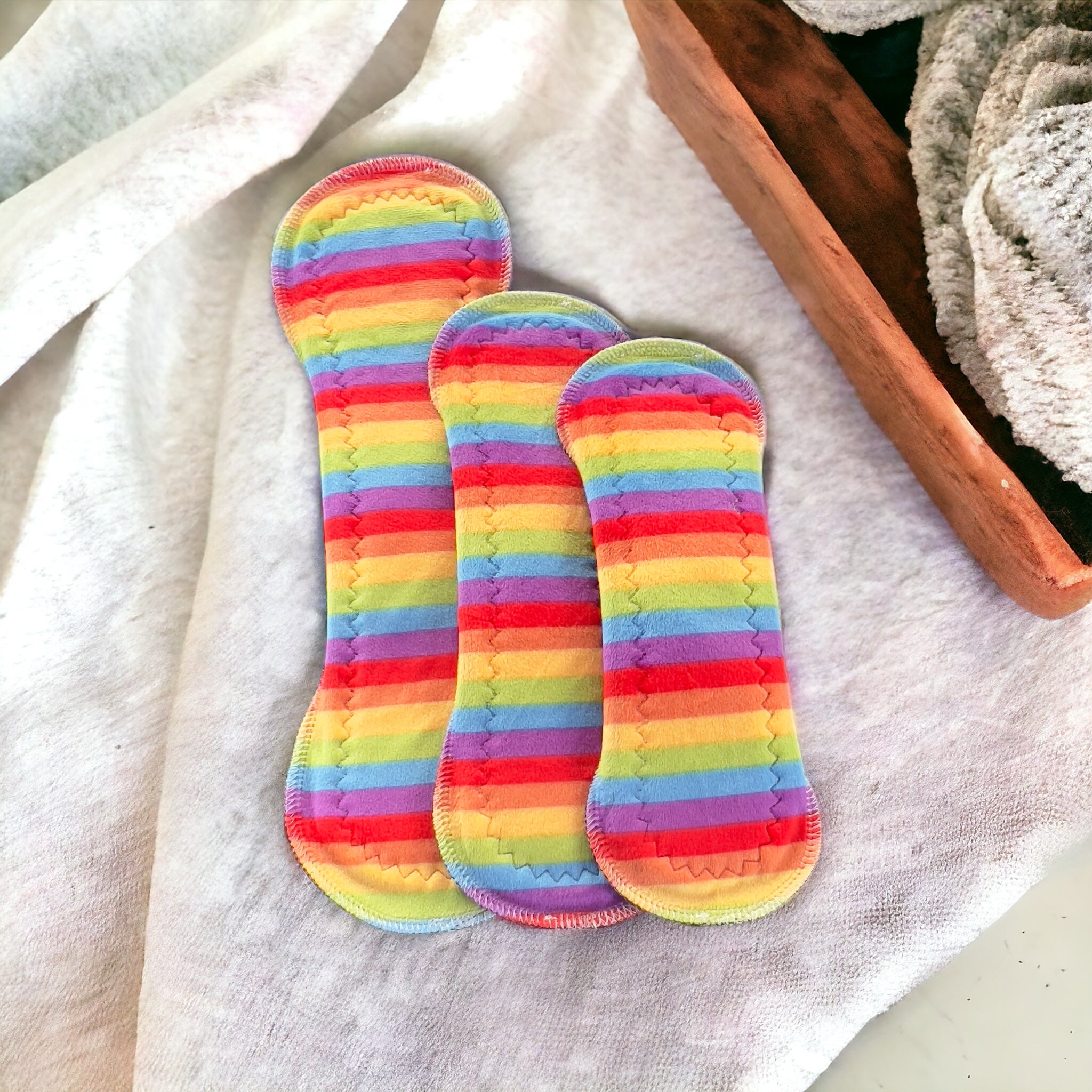 Pack prueba 3 toallas arcoiris minky